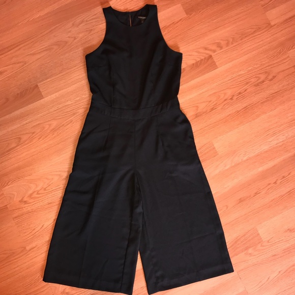 Banana Republic Pants - Banana Republic Cropped Wide Leg Jumpsuit